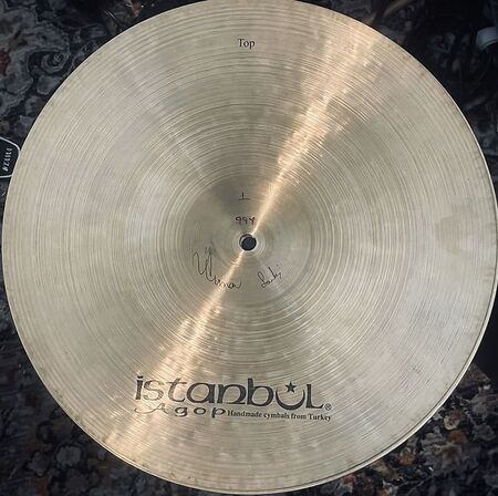 Istanbul Agop Traditional 15" Light Hi-Hat 3.jpg