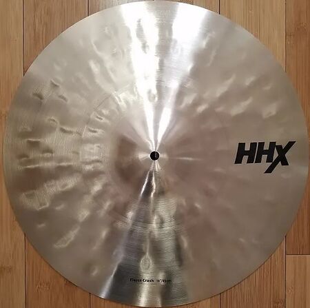 HHX Sabian 18" Fierce Crash 1.jpg