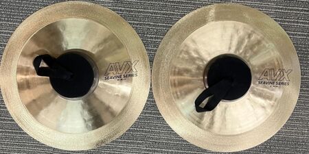 Sabian AVX Seavine 18" Marching 1.jpg