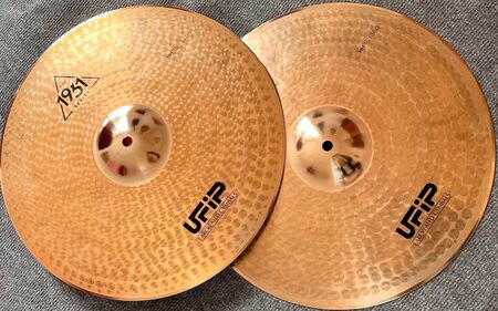 UFIP Est. 1931 Series 15" Hi-Hat 1.jpg
