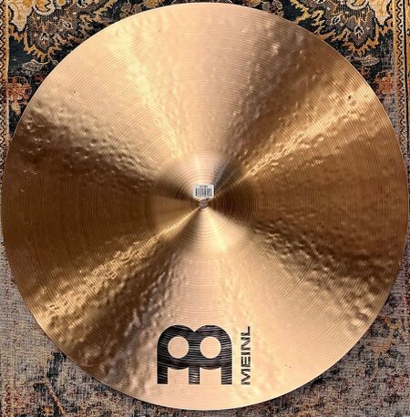 Byzance Traditional 22" Medium Ride 3.jpg