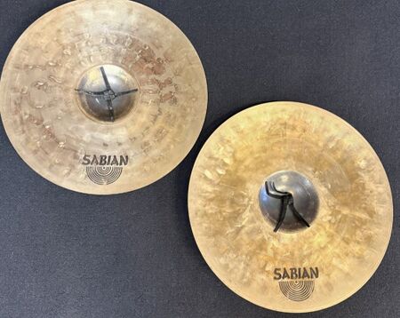 Sabian HHX 19" Synergy Medium 3.jpg