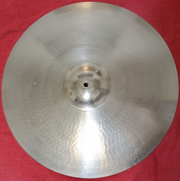 File:PXL 20221002 040315057.jpg