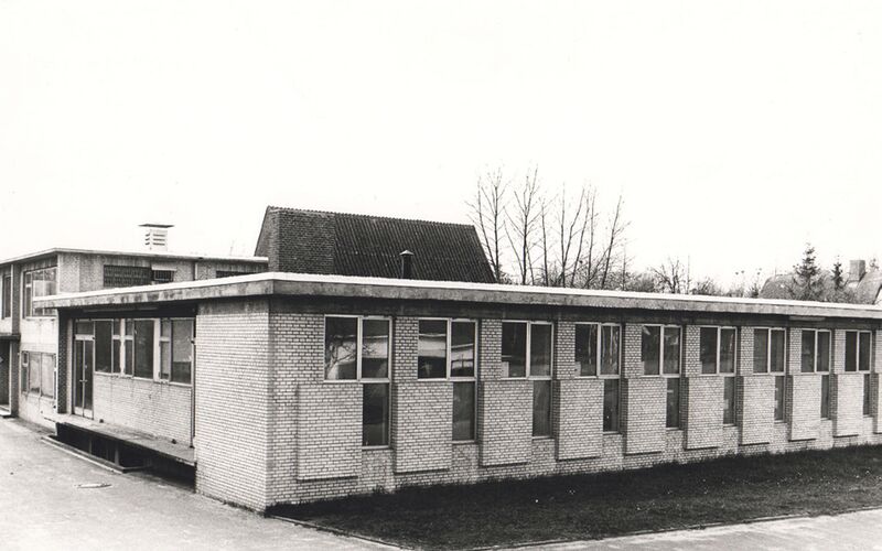 File:German factory 60s.jpg