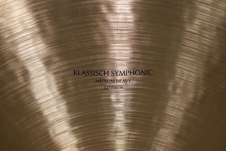 K Zildjian 22" Klassisch Symphonic Medium Heavy B.jpg
