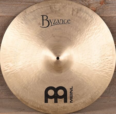 Byzance 21 Heavy Ride 1.jpg