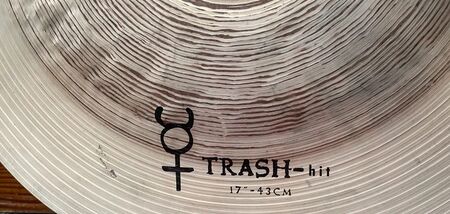 Istanbul Agop Traditional 17" Trash Hit 2.jpg