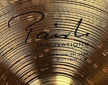 Paiste Innovations 14" Medium Hi-Hat 3.jpg