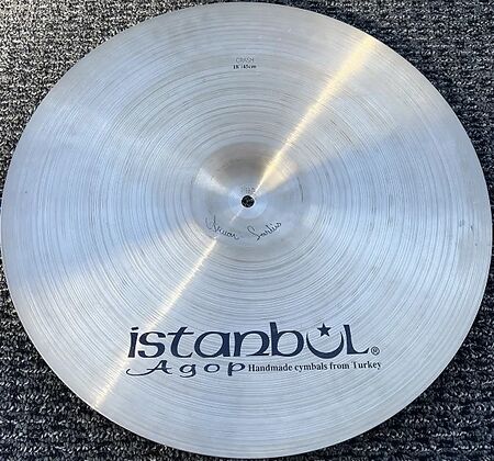 Istanbul Agop Custom Special Edition 18" Fusion Crash 3.jpg