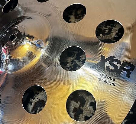 Sabian XSR 18" O-Zone 2.jpg
