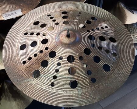 K Custom 18 Special Dry Trash China 1.jpg