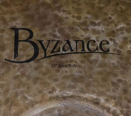 Meinl Byzance 22" Dark Ride 2.jpg