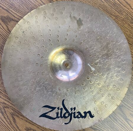 Zildjian ZBT Plus 18 Medium Thin Crash C.jpg