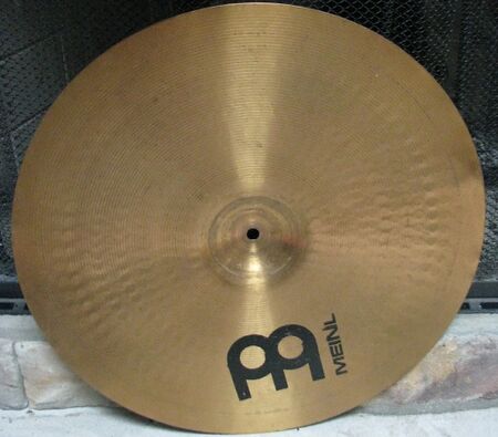 Meinl 18 Volcanic Rock Crash 3.jpg