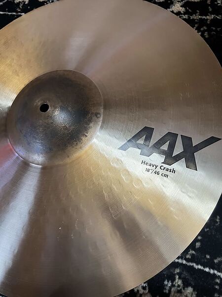 Sabian AAX 18" Heavy Crash 2.jpg