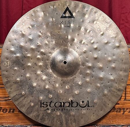 Istanbul Agop XIST 20" Dry Dark Crash 1.jpg