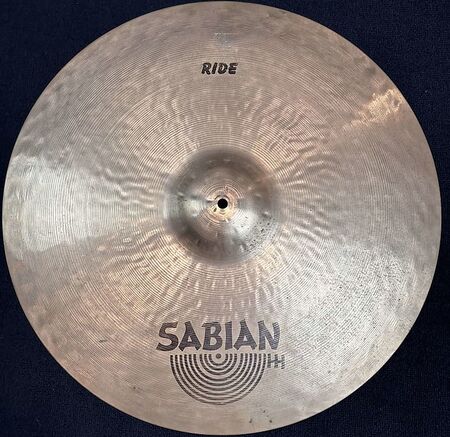 Sabian HH 22 Ride 1.jpg