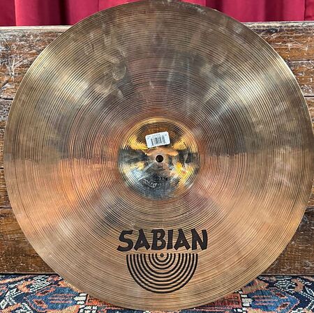 Sabian AA 19" Light Ride 3.jpg