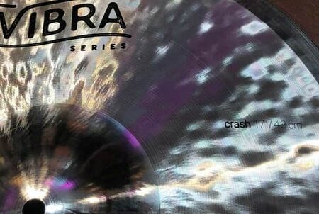 UFIP Vibra 17" Crash 2.jpg