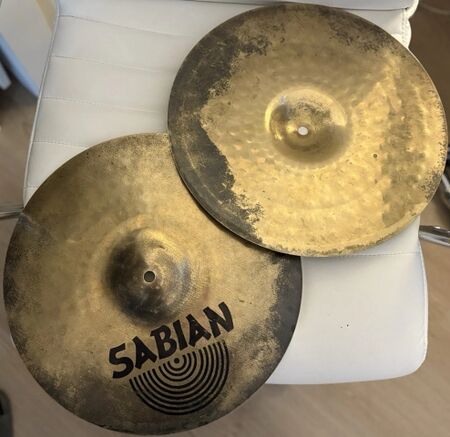 Sabian Signature Will Calhoun 14" Mad Hats 4.jpg