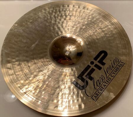 UFIP Class Brilliant 16" Crash 2.jpg